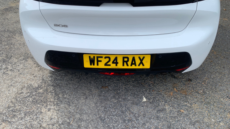 Peugeot 208 1.2 PureTech 100 Allure Premium + 5dr Petrol Hatchback